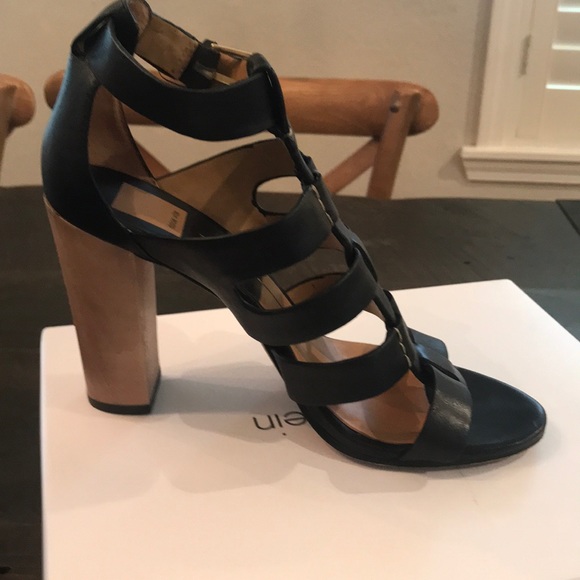 Dolce Vita strappy leather sandals - Picture 2 of 5